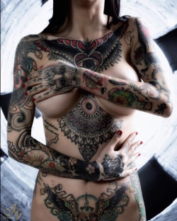 allgrownsup:  inked candy - follow… http://s-uiiciide.tumblr.com/post/159584841201