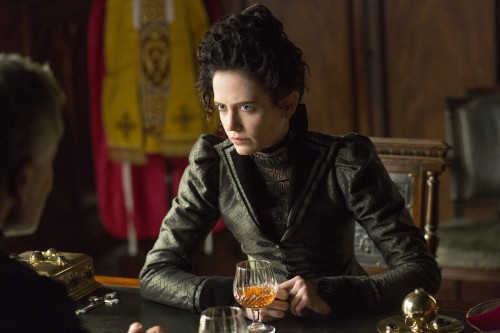 nihoncreeper:Miss Vanessa Ives’s great taste in fashion