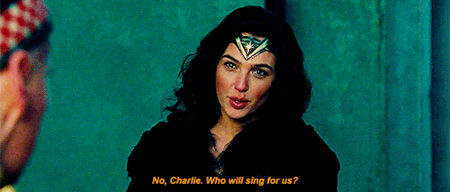 princesdianas:bisuperheroes:taliasturm:bisuperheroes:#pureshe emotionally manipulated a man so strun