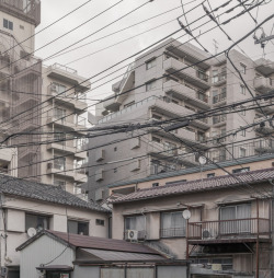 janvranovsky:Density, mixture of scales and healthy dose of chaos. Koto-ku, Tokyo | © Jan Vranovský, 2017  