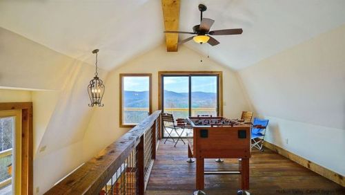 kyleecarrigan:  @mossyoakmaster. Dude. Look at it. 😍… I hate that the kitchen is basic as fuck but other than that. 🙌🏼  Holy shitttt 😍😍that’s amazing!! And yea that kitchen is horrible it needs to be better haha