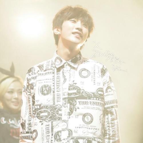 inbaq:  [HQ-Pic] 140301 B1A4 Concert ‘The Class’ in Busan - Jinyoung  cr: 19911118net 