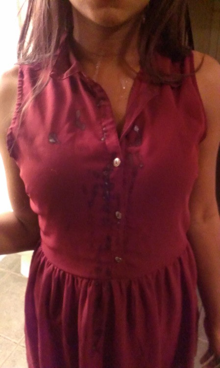 ebonycumsluts:  all over her dress before work