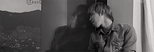  2Woo and their window seat date ಥ‿ಥ 