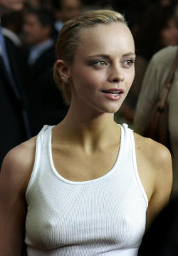 celebritybabes3:  Christina Ricci pokies