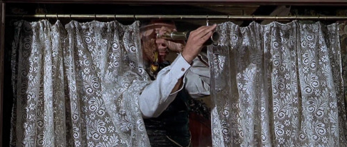 sesiondemadrugada:Per qualche dollaro in più (Sergio Leone, 1965).