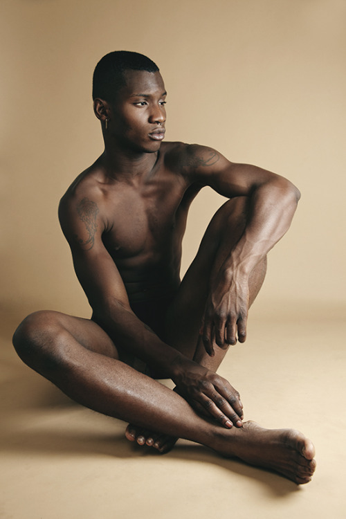  Adonis Bosso 