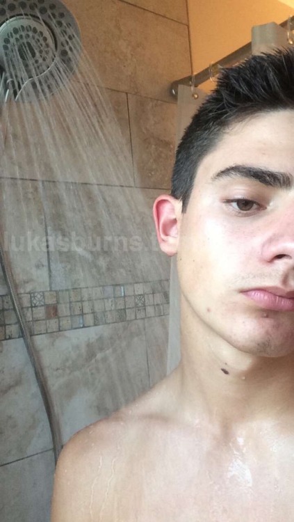 lukasburns:Raymond, 18