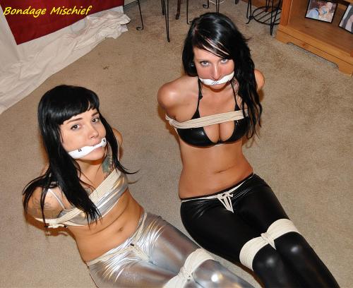 Sex bondagehedgehog:  Marina and Lexi pictures