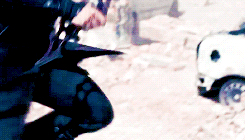 tomshardy: We’re fighting an army of robots, and I have a bow and arrow. None of this makes sense.