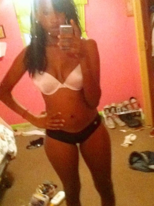 thingsiliketoo:  http://thingsiliketoo.tumblr.com Sexy, amazing, stunning, fantastic art of women bodies