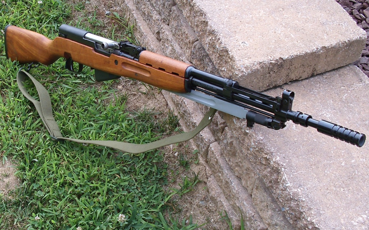 gunrunnerhell:  Yugoslavian M59/66 A rather unique and easily distinguishable SKS