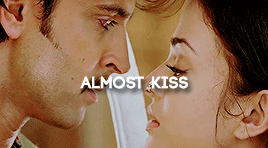 aishmovingherfaceslightly:Jodhaa Akbar + Romance Tropes