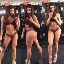 stripper-locker-room:  swoleprincesa