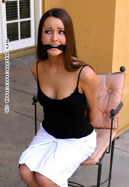 secsinbondage:  You’re coming with me, sweetheart