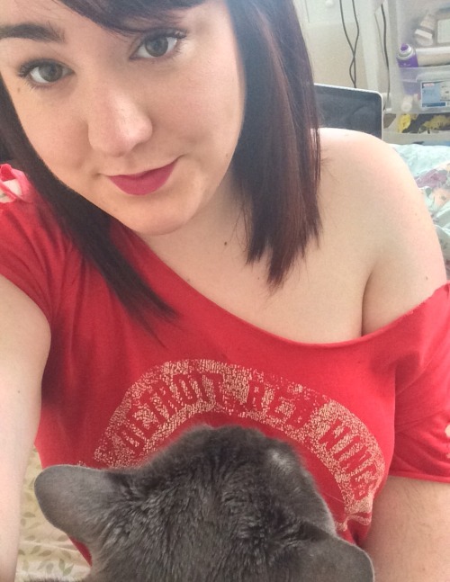 ohhchariot:  🐱👯