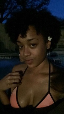 buttonmyzipper:  #blackoutday spring break