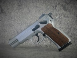 gunrunnerhell:  EAA Tanfoglio WitnessA semi-auto handgun made in Italy and based on the legendary CZ-75 platform. The Witness guns are available in numerous configurations and calibers, everything from compact polymer frame pistols for concealed carry,