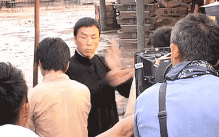 chirrutimwe-rogueone:Jesus… guys, it’s not even a movie!This BTS!There is absolutely