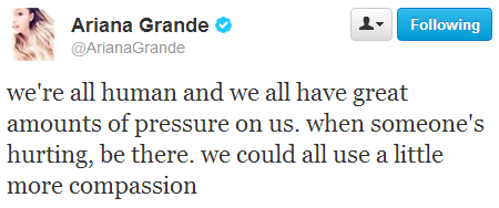 agrande-news:  Ariana’s tweets about Justin Bieber. 