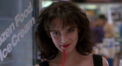 issietheshark:  heathers (1988)