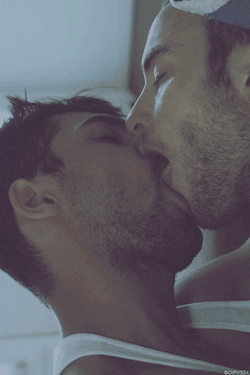 Http://Ezuv.tumblr.com