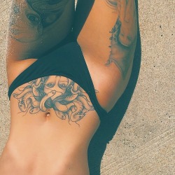 tattoo-lives:  Everything &amp; Tattoos!http://tattoo-lives.tumblr.com