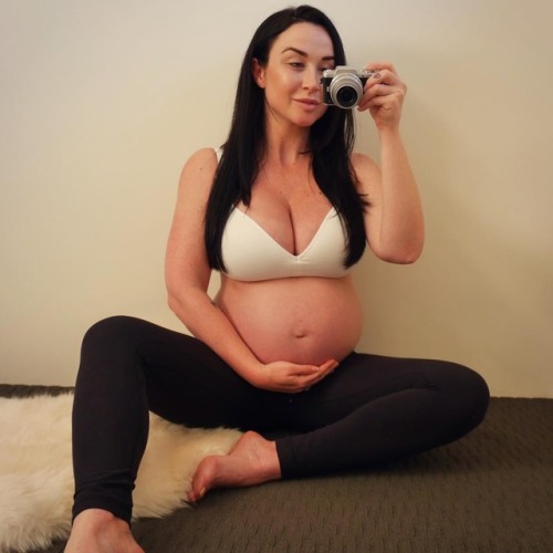 Very Sexy And Round!