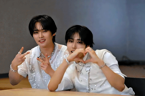 Three Hearts (?) With Minsung