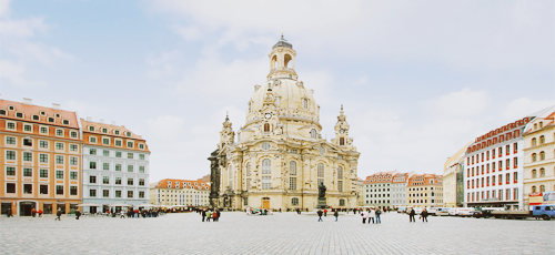 inthecoldlightofmorning:  Frauenkirche in Dresden, Germany x 