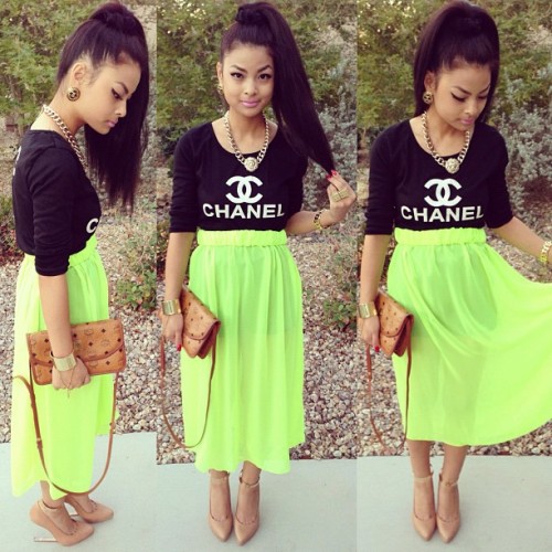fashionpassionates:  Get the necklace here: LION NECKLACE