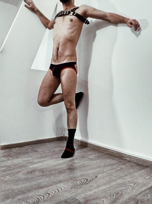 Just buy new leather harness, wearing jockstrap and socks make me horny&hellip;Wanna see more? z