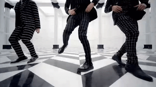fukumin99:Gorgeous legs ~ Your Number MV ~