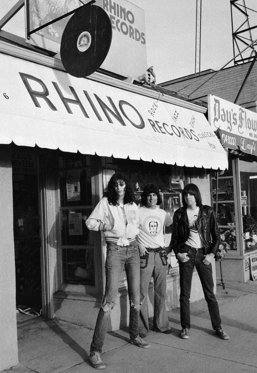 fuckyeahsexyoldrockers:The Ramones