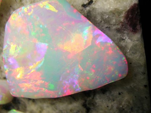Porn Opals and Opaline Materials photos