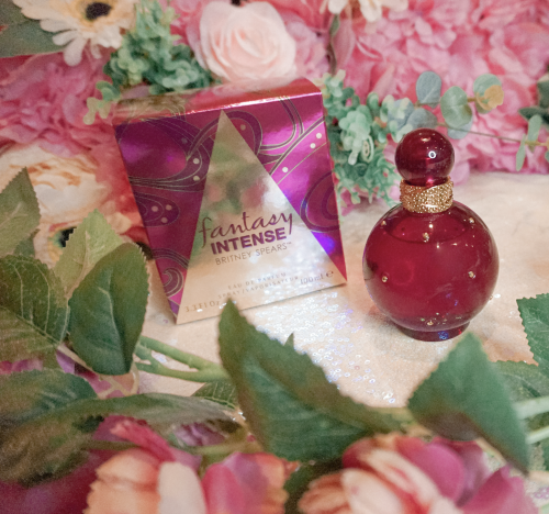 The Britney Spears latest fragrance - Fantasy Intense Eau de parfum Perfume Review