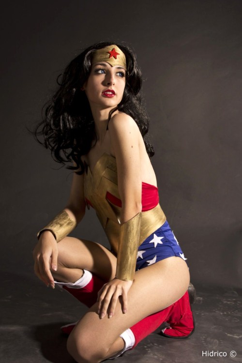 HOTTEST COSPLAY GIRLS
