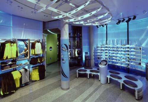 y2kaestheticinstitute:Niketown NYC (March 1997)