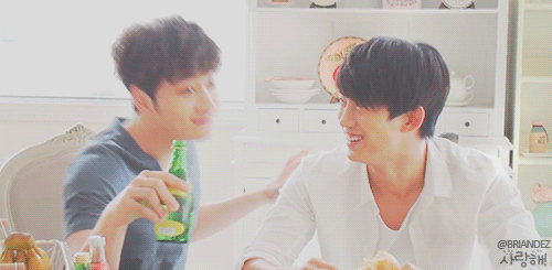 briandez:  Chansung &amp; Taecyeon - 2PM 2013 Calendar BTS  