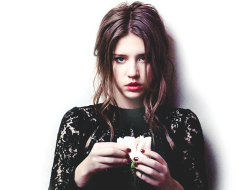 ofrainynights:  Adèle Exarchopoulos for