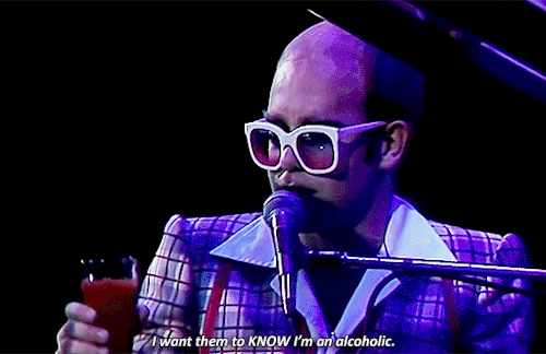 skylinepigeon: Elton John at the Playhouse Theatre in Edinburgh, Scotland 1976