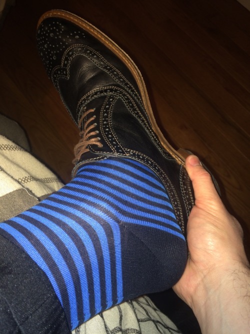 grsx72:  Today’s new Dapper Classics Navy and Royal striped OTCs with my black Mercanti Fiorentini wing tips!