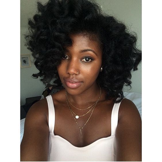 naturalhairqueens:Dark skinned beauty!