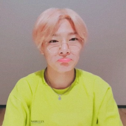 190823 16 The Youngest's Private Life