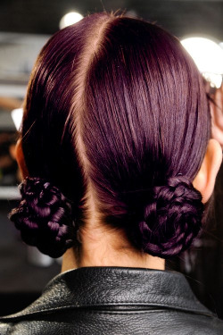 milliondollapusssy:  pasteled-vogue:  this hair is so cute!   Instagram: ayacocaina