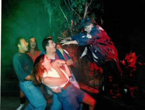 halloweenatdusk:Universal Studios Orlando Halloween Horror Nights in the 90s
