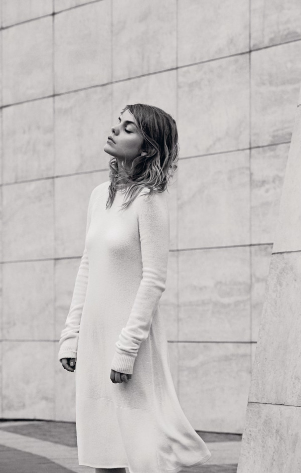 musiquedepirate:    Coeur de Pirate – Xoxo the Mag  Photographed by Thomas Lavelle