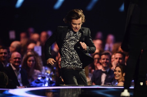 niallhorantheirish: Harry - 19.02.2014 - At the Brit Awards (London)