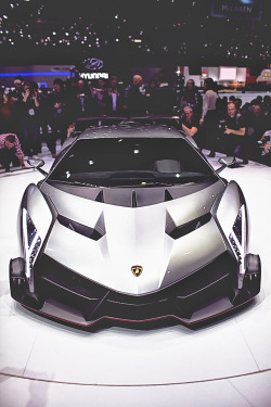 supercars-photography:  Lamborghini Veneno 