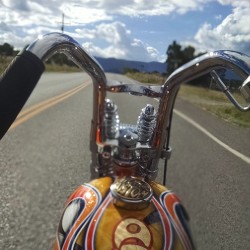 atomictrent:  #bf6 #rollin #atomicstyle #atomiccustom #ftw #Shovelhead 